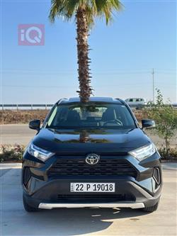 تۆیۆتا ڕاڤ 4